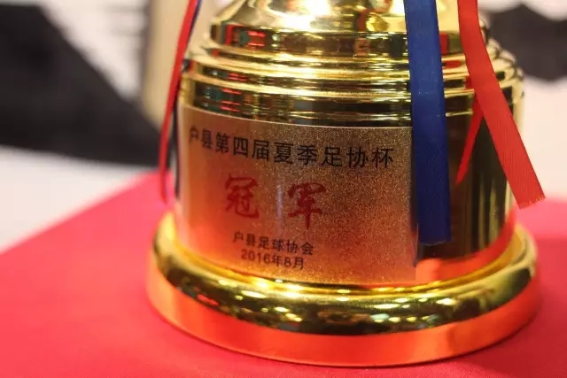 精选数字彩专家：龙九快8擒25万 沈梦蝶3D单挑中组选